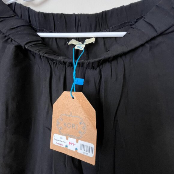 Pants - Picture 5 of 9